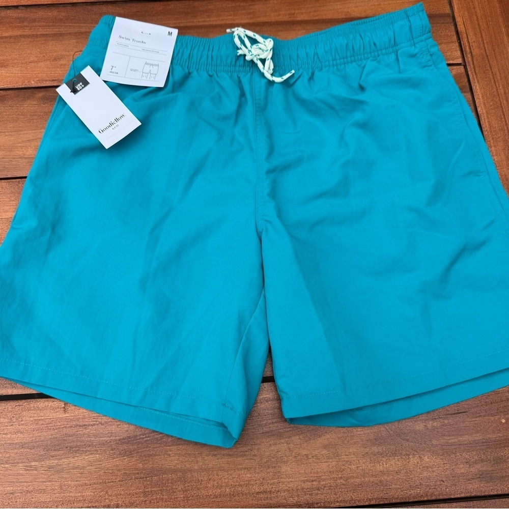 Goodfellow & Co Blue Swim Trunks Classic Mid-Thigh Design Size M & L, NWT